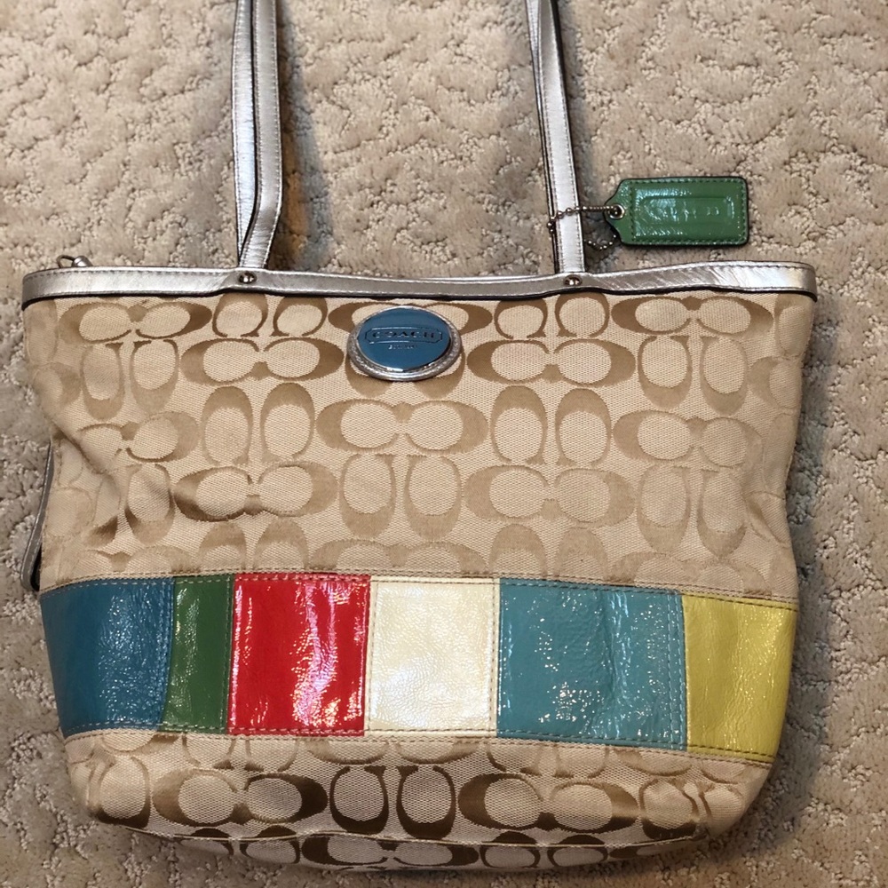 Medium Coach Tote